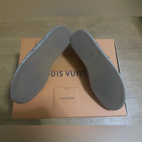 Black & White Louis Vuitton Espadrille - Picture 3 of 7